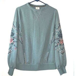 Knox Rose Embroidered Sage Green Long Sleeve Sweatshirt S